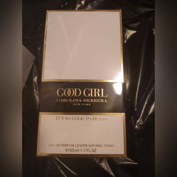 carolina herrera - Picture 1 of 1